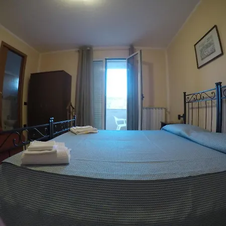 Bassu Bed & Breakfast Bosa
